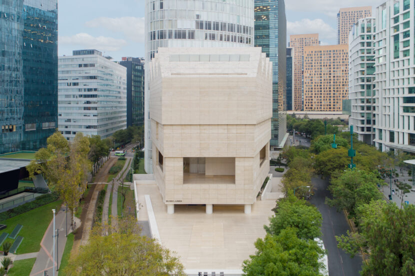 Una década con el Museo Jumex La Tempestad