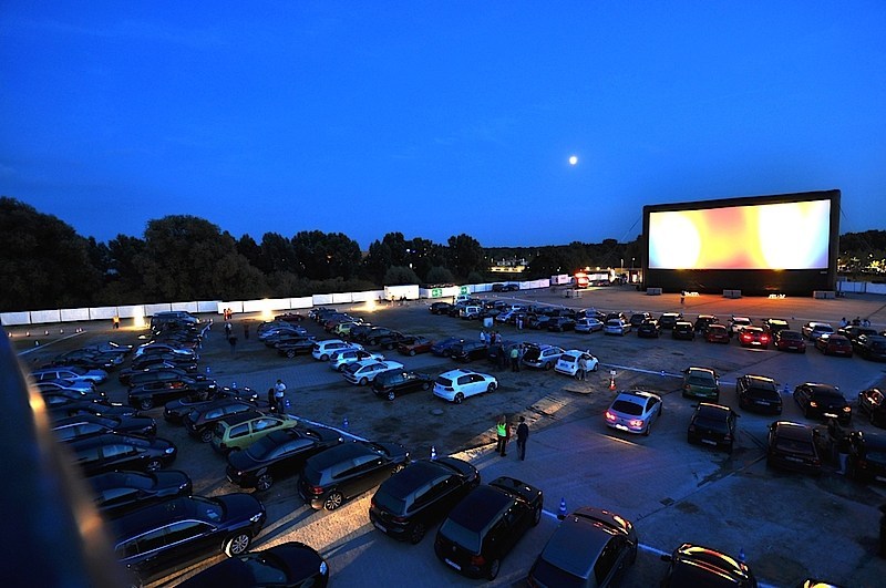 Autocinemas Un Renacimiento Inesperado La Tempestad